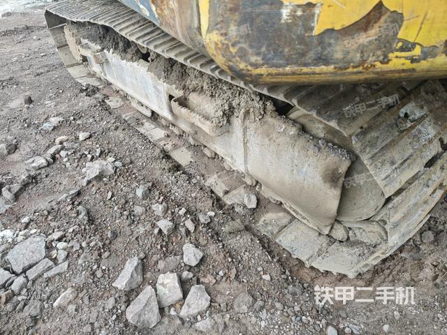 右侧履带整体（行走机构）