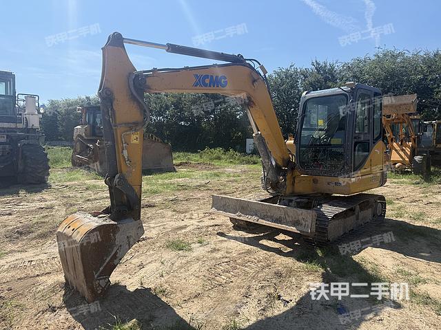 徐工XE60D挖掘機