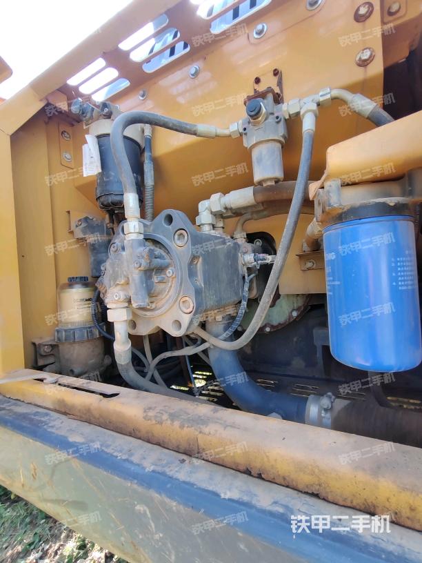 液壓泵室（大件艙室）