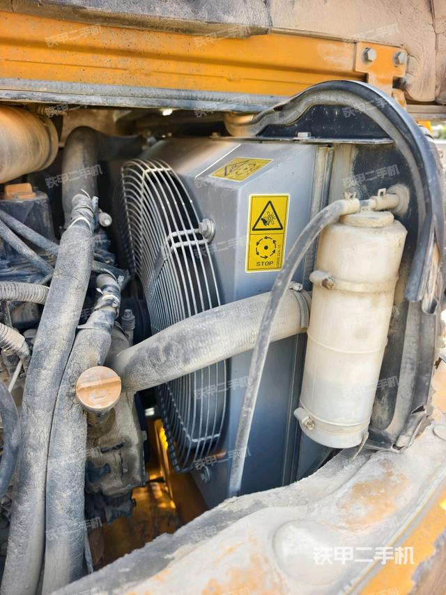 水箱+风扇特写（上车部件）