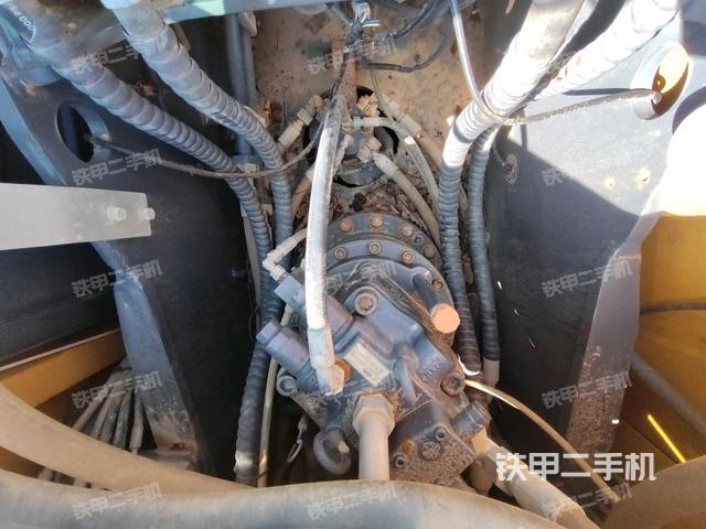 回轉(zhuǎn)馬達（上車部件）