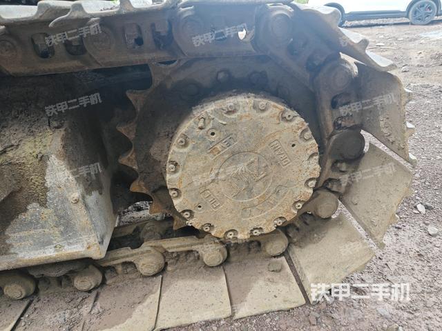 左驱动轮（行走机构）