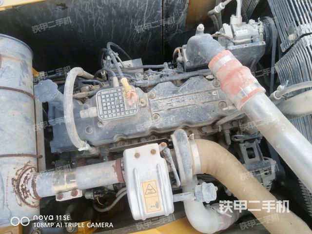 气门室盖螺丝特写（上车部件）