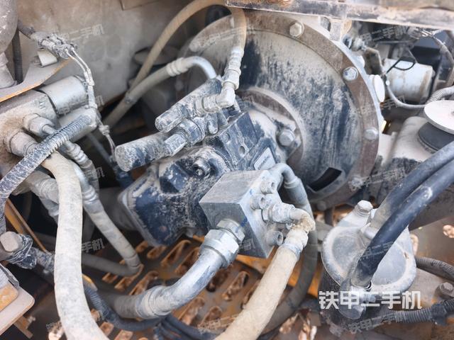 液压泵室（大件舱室）