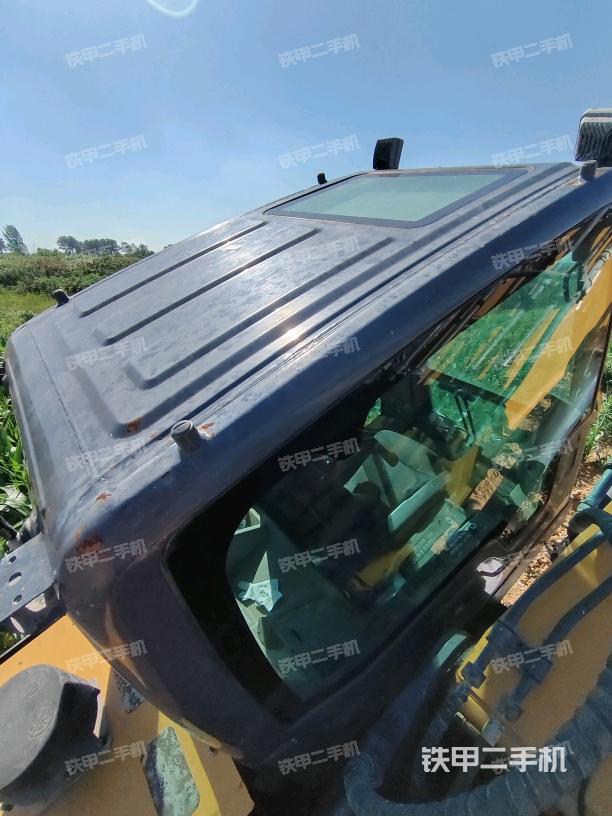 驾驶室顶部俯视（上车部件）