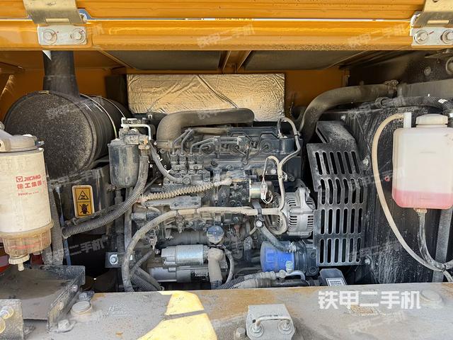 發(fā)動(dòng)機(jī)整體俯視(整機(jī)外觀) 發(fā)動(dòng)機(jī)整體俯視(整機(jī)外觀)