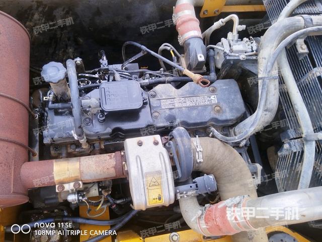 氣門室蓋螺絲特寫（上車部件）