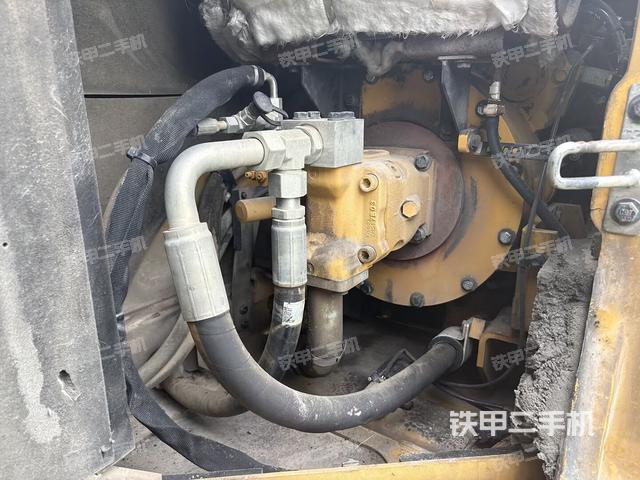 液压泵室(大件舱室) 液压泵室(大件舱室)