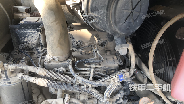 發(fā)動機(jī)整體俯視(整機(jī)外觀) 發(fā)動機(jī)整體俯視(整機(jī)外觀)