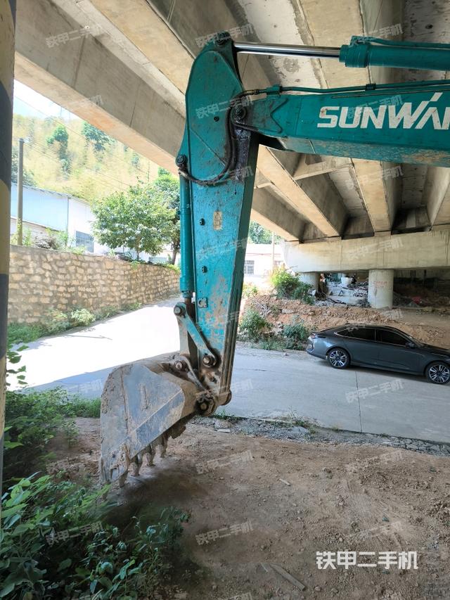 小臂整體左后（工作和回轉(zhuǎn)裝置）