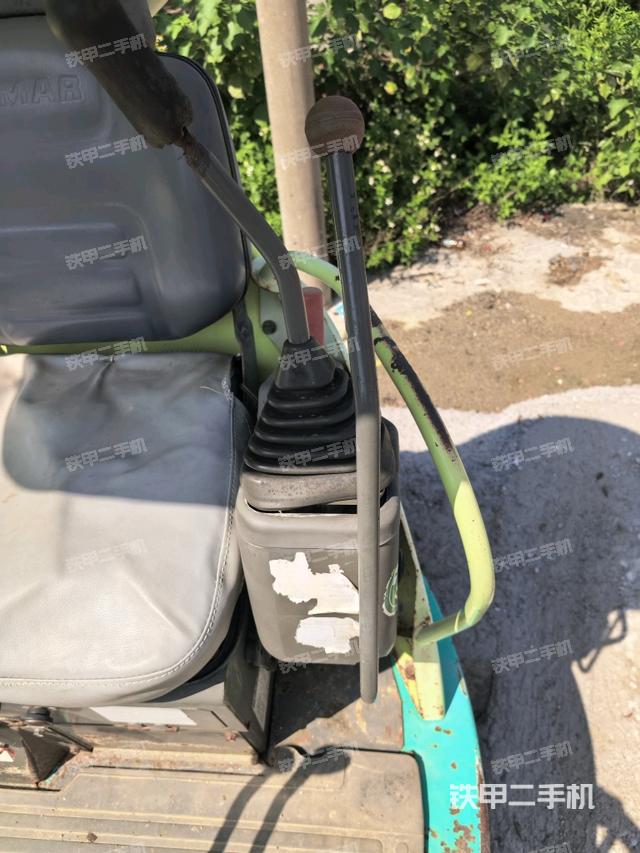 頂棚整體（駕駛室部分）