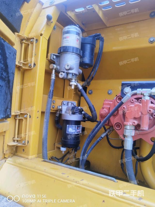 液壓泵斜45?左（大件艙室）