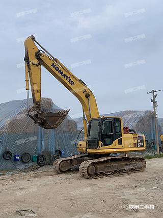 连云港小松PC210LC-8M0挖掘机实拍图片