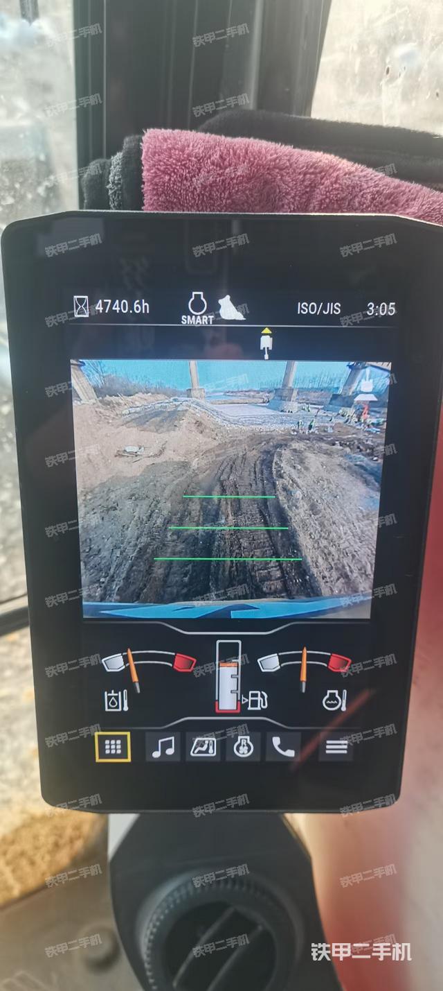 駕駛室整體（整機(jī)外觀）