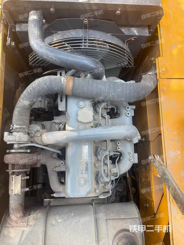 發(fā)動機(jī)整體俯視（整機(jī)外觀）