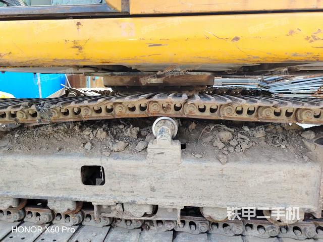 駕駛室頂部（整機(jī)外觀）