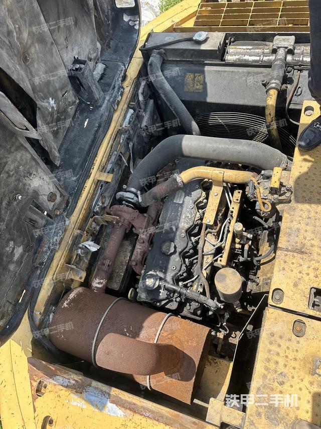 駕駛室頂部俯視（上車部件）