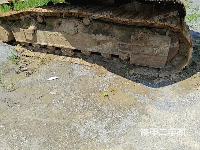 單側(cè)履帶整體（整機(jī)外觀）