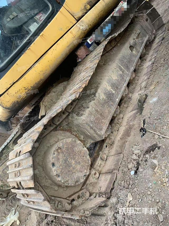 单侧履带整体（整机外观）