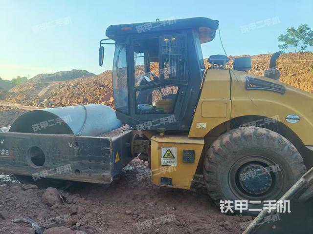 洛阳路通LT626SD压路机
