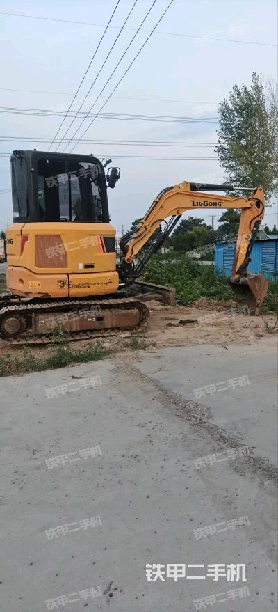 整機右后45°（整機外觀）