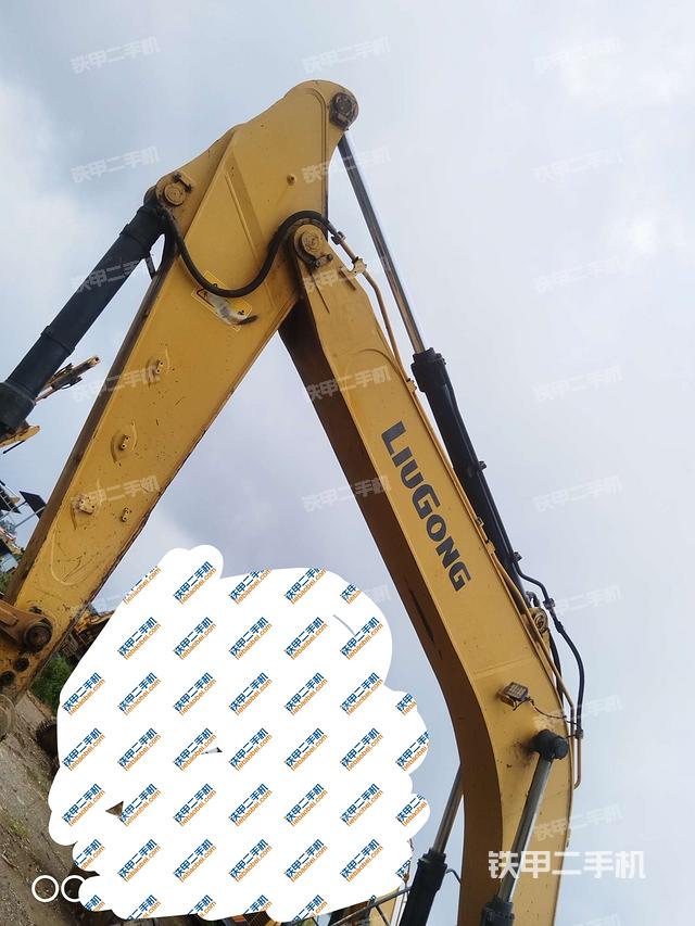 大臂整體?右側（工作和回轉裝置）