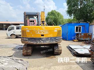 雷沃重工FR80H-8挖掘机实拍图片
