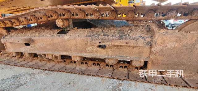 单侧履带整体（整机外观）