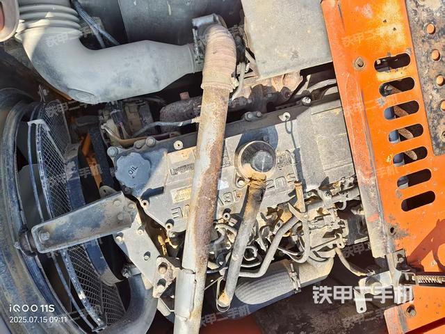 发动机整体俯视(整机外观) 发动机整体俯视(整机外观)