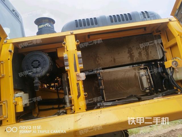 電瓶（大件艙室）