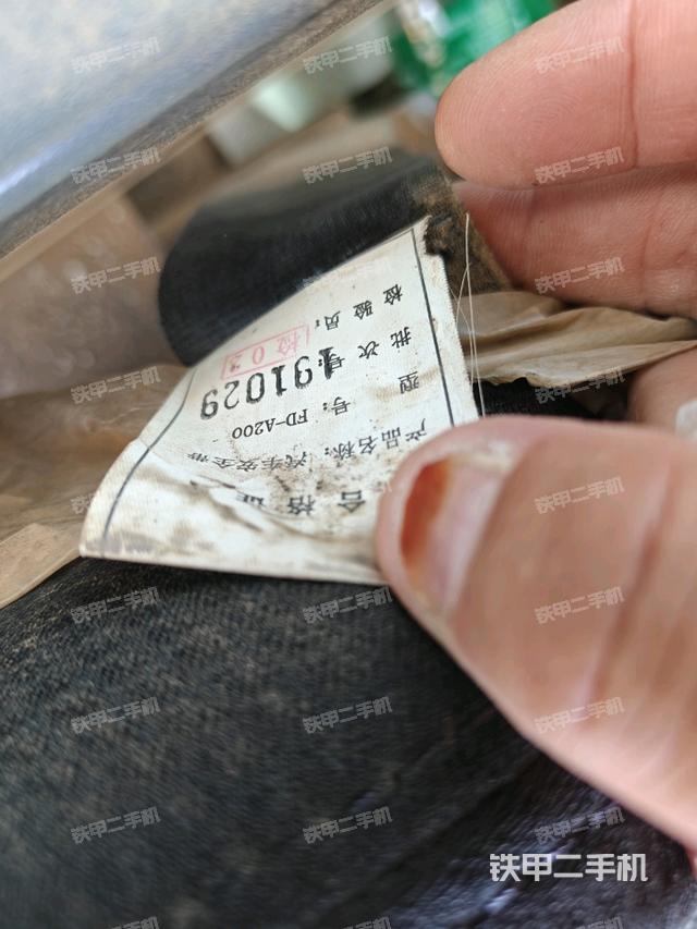 后窗玻璃角標(biāo)（駕駛室部分）