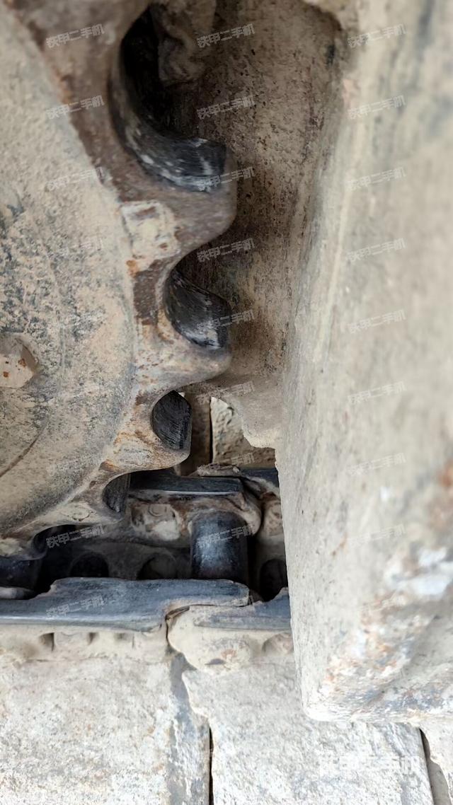 右導(dǎo)向輪（行走機(jī)構(gòu)）