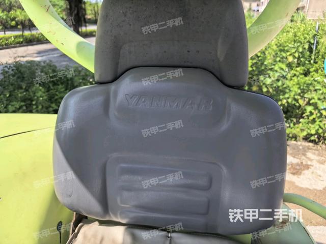 座椅右側(cè)控制臺(tái)/鑰匙門/油門/含右手柄（駕駛室部分）