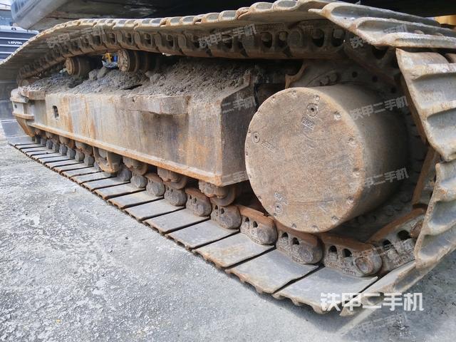 右側(cè)履帶整體（行走機(jī)構(gòu)）