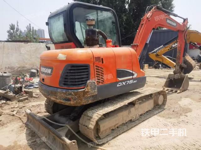 整机右后45°（整机外观）