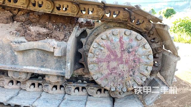 左側(cè)履帶整體?（行走機構(gòu)）