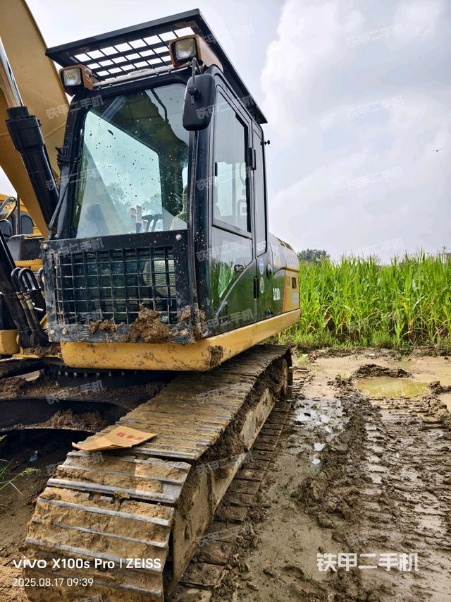 驾驶室整体（整机外观）