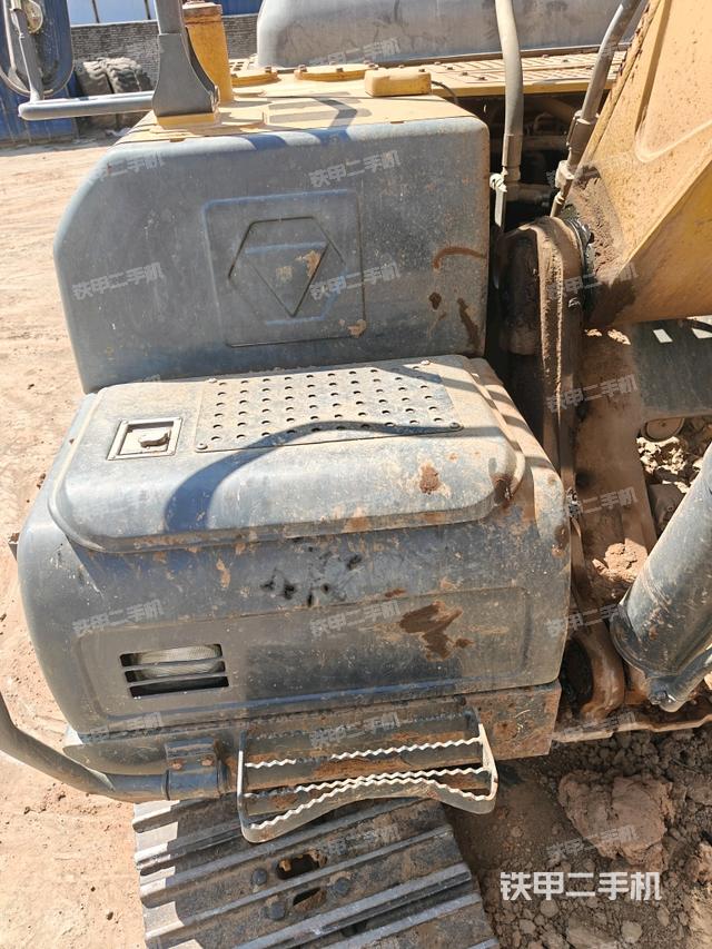 大臂根部?斜視（工作和回轉(zhuǎn)裝置）