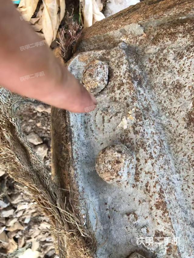 驾驶室整体（整机外观）