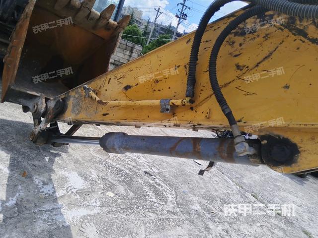 小臂整體左后（工作和回轉(zhuǎn)裝置）