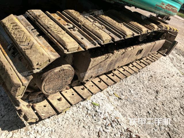 右側(cè)履帶整體?（行走機(jī)構(gòu)）