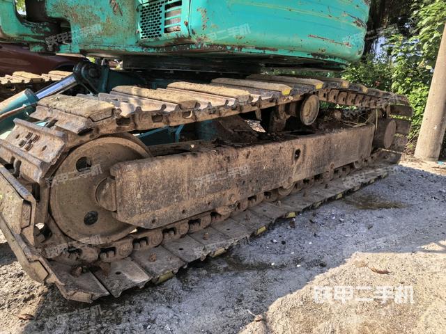 左側(cè)履帶整體?（行走機(jī)構(gòu)）