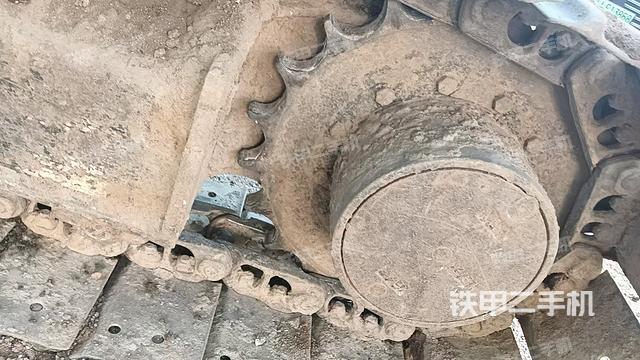 单侧履带整体（整机外观）