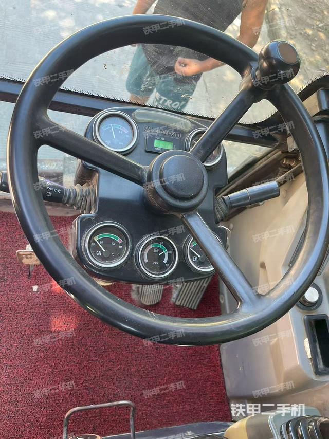 显示屏 （驾驶室部分）