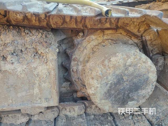 单侧履带整体（整机外观）