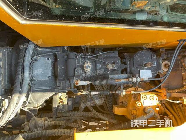 液压泵室（大件舱室）