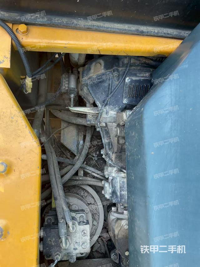 液压泵室（大件舱室）