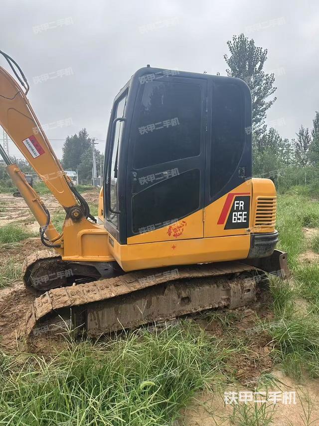 驾驶室整体（整机外观）