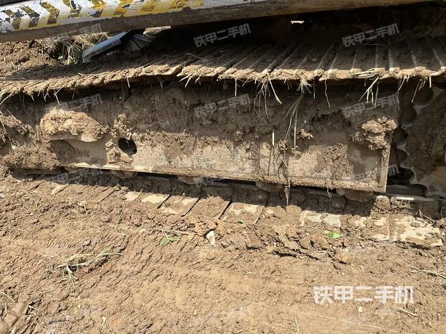 單側(cè)履帶整體（整機(jī)外觀）