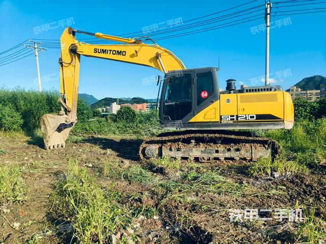 住友SH210-6挖掘機(jī)